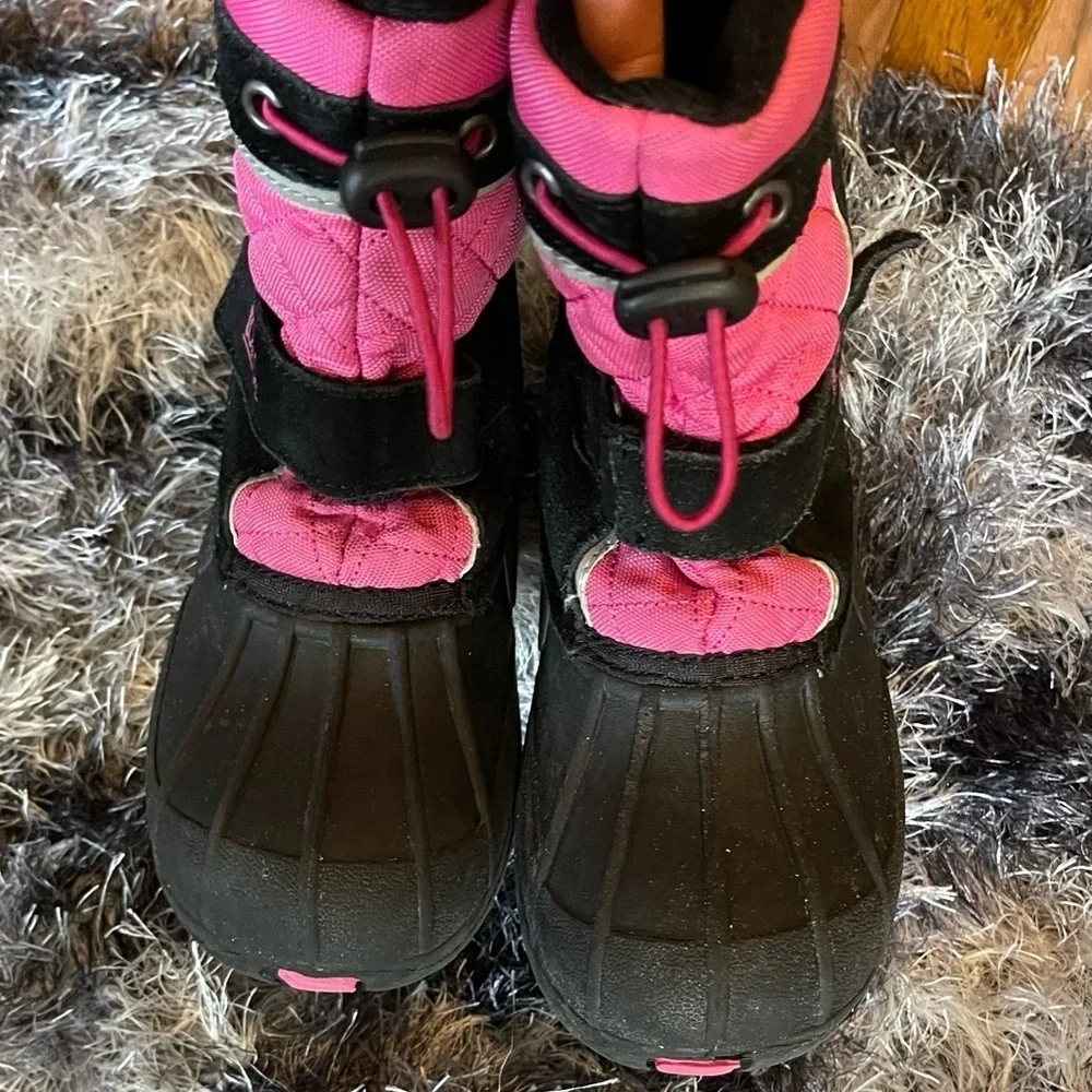 Totes Jaclyn slip on girls winter boots